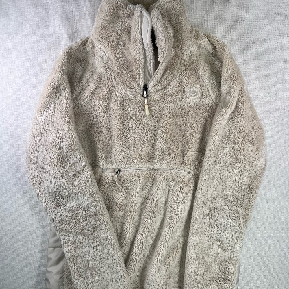 The North Face Women's Osito Sport Hybrid 1/4 Zip Pullover, size small